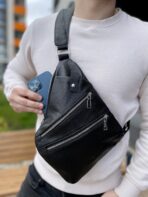 Cross Body Cross з еко-шкіри чорна