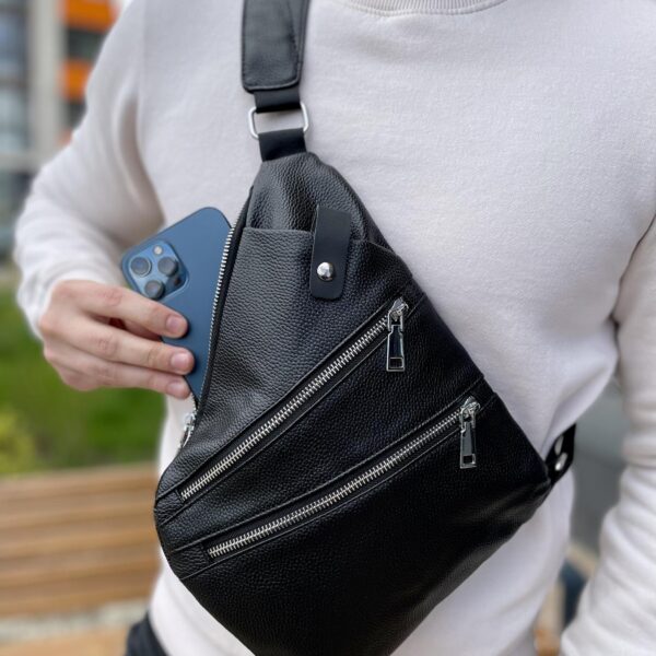 Cross Body Cross з еко-шкіри чорна